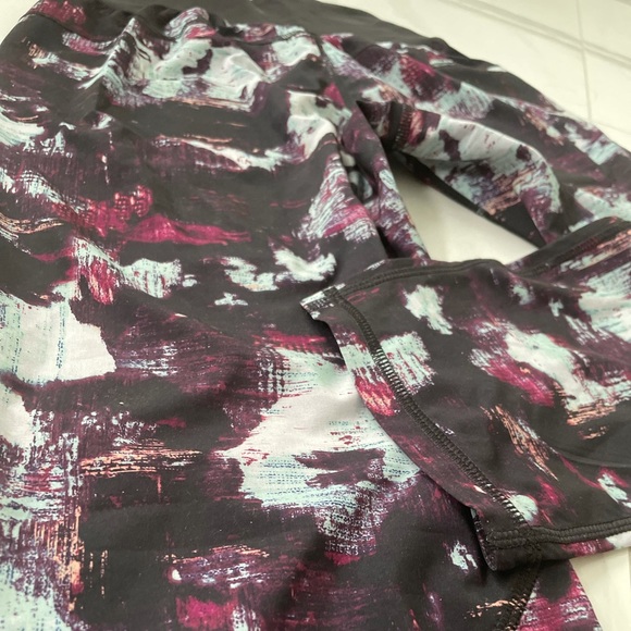 Lululemon tranquil crop pants - Picture 6 of 8